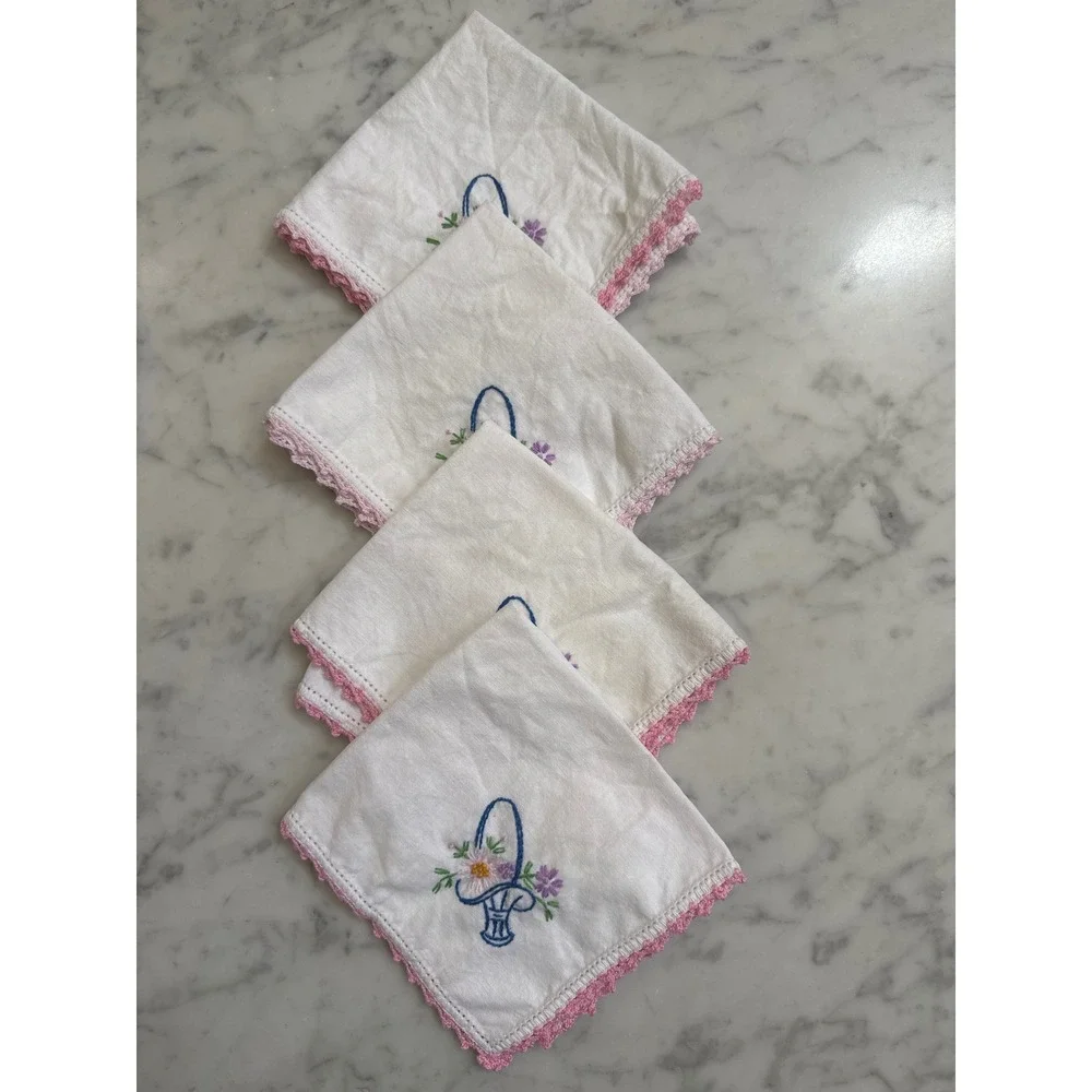 Vintage Embroidered Flower Basket Handkerchiefs Pink Crochet Lace‎ Trim Set of 4